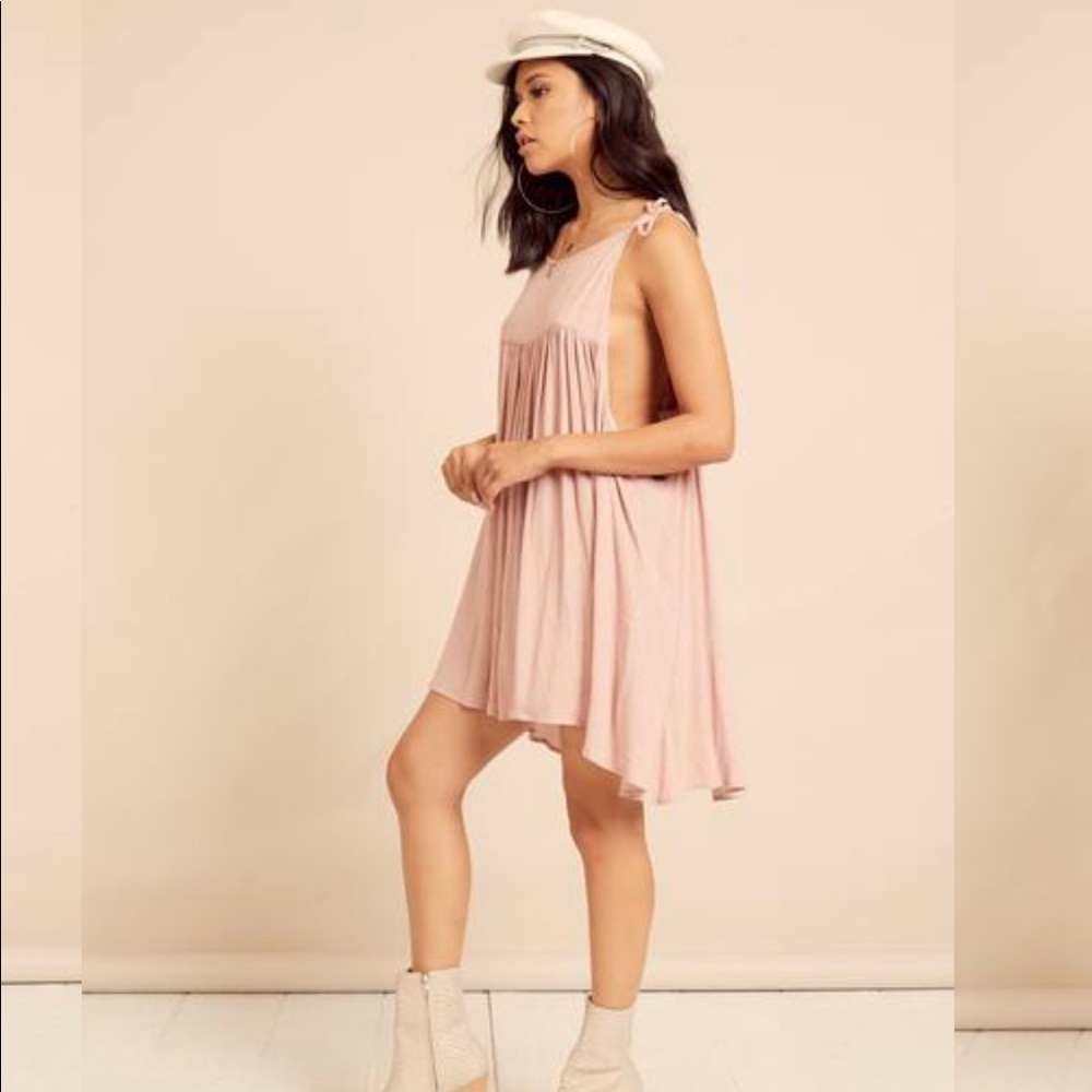 NWT Indah Lenora dress in Rose - Size Small S